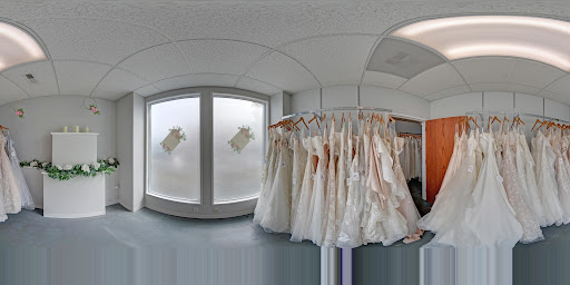 Bridal Shop «Something Blue Bridal Boutique», reviews and photos, 107 W Stewart Ave, Puyallup, WA 98371, USA
