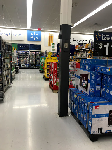 Discount Store «Walmart», reviews and photos, 651 Main St, Harleysville, PA 19438, USA