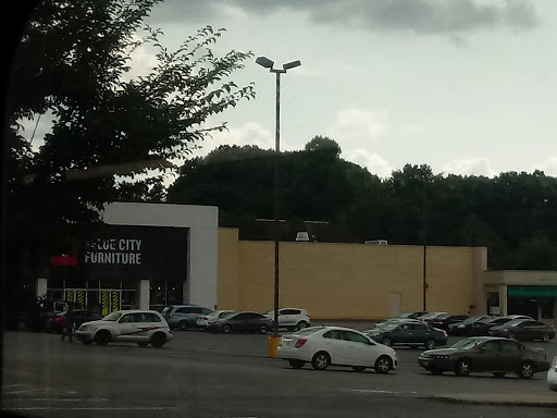 Furniture Store «Value City Furniture», reviews and photos, 790 Howe Ave, Cuyahoga Falls, OH 44221, USA