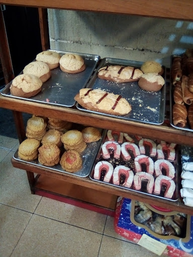 Panadería Tere Tejeda 2 en Encarnación de Díaz