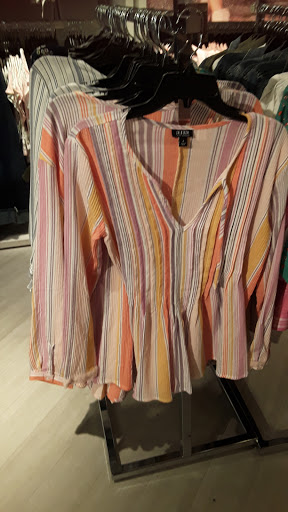 Department Store «JCPenney», reviews and photos, 100 Stonewood St, Downey, CA 90241, USA