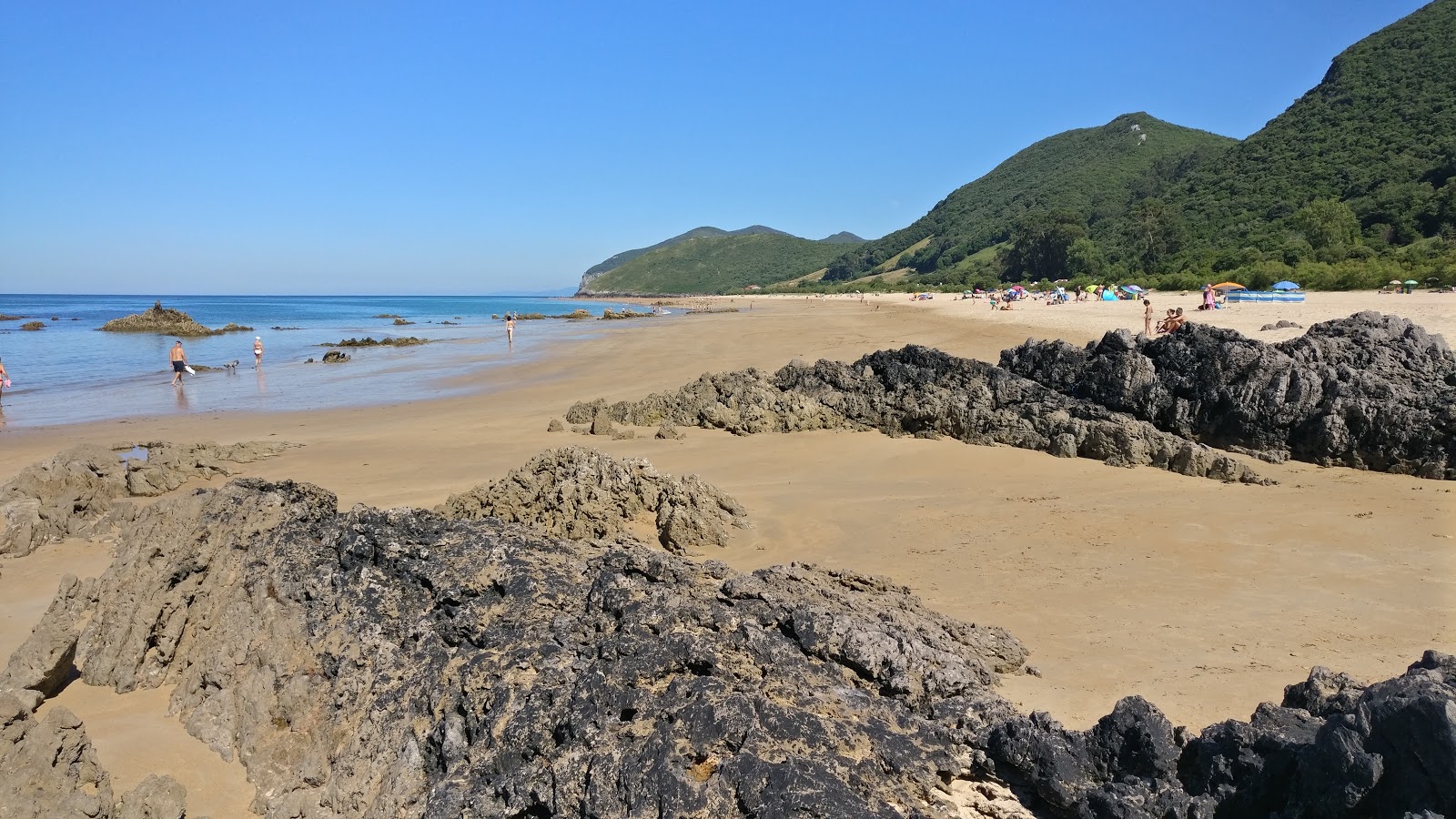 Foto von Strand von Noja (Strand von Trengandin) mit sehr sauber Sauberkeitsgrad