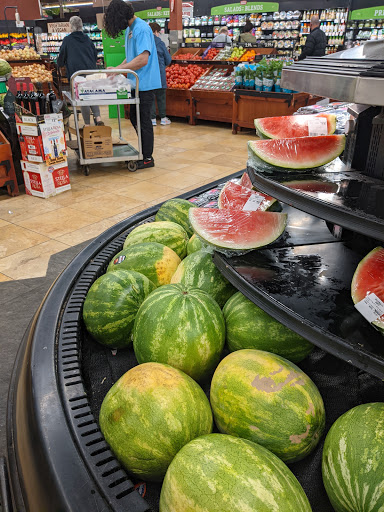 Supermarket «Giant Eagle Supermarket», reviews and photos, 27264 Lorain Rd, North Olmsted, OH 44070, USA