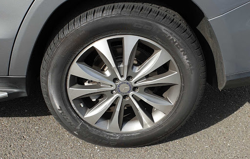 Hayward Wheels Repair & Tires