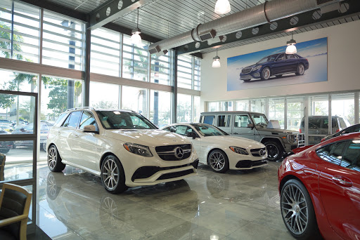 Mercedes Benz Dealer «Mercedes-Benz of Pembroke Pines», reviews and photos, 14199 Pines Blvd, Pembroke Pines, FL 33027, USA
