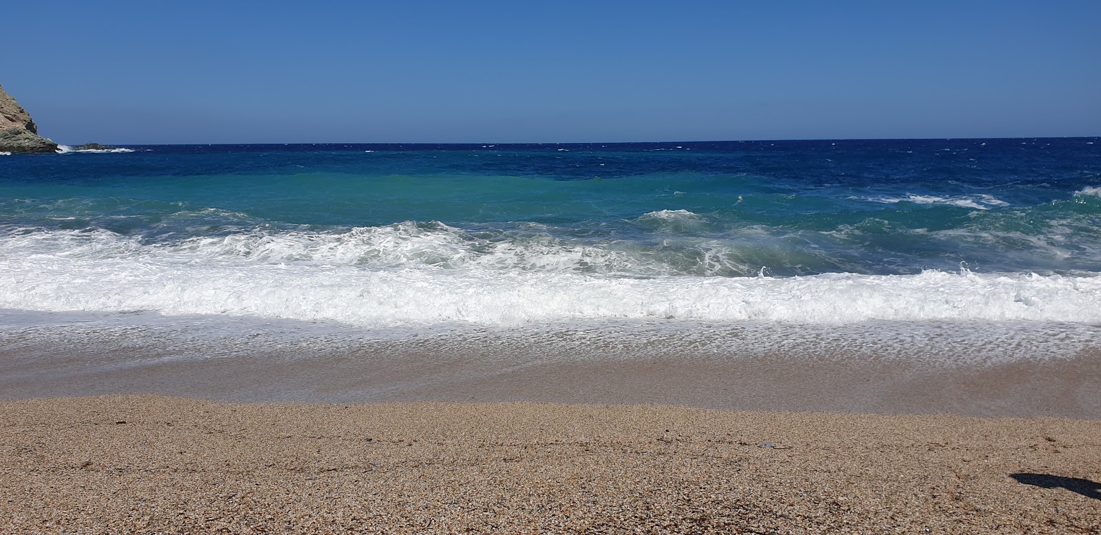 Foto de Giannitsi beach - lugar popular entre los conocedores del relax