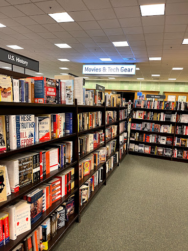 Book Store «Barnes & Noble», reviews and photos, 300 Neshaminy Mall, Bensalem, PA 19020, USA