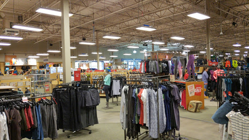 Camping Store «REI», reviews and photos, 5375 S Wadsworth Blvd, Lakewood, CO 80123, USA