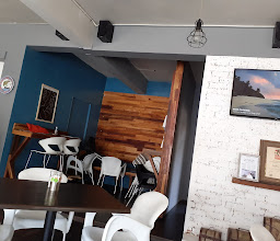 Salisbury Café photo