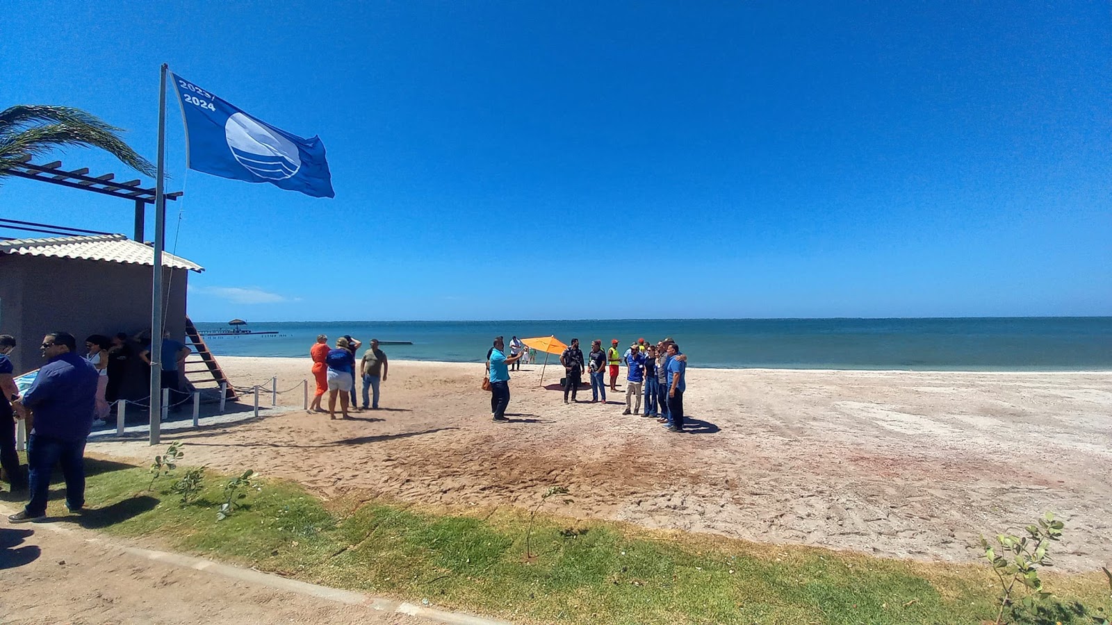 Praia Das Pedras De Sapiatiba photo #8