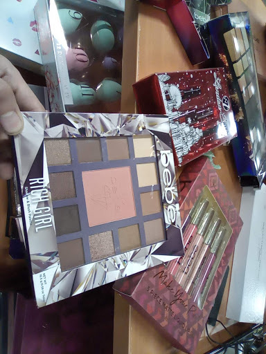 Clothing Store «Burlington Coat Factory», reviews and photos, 7061 W 159th St, Tinley Park, IL 60477, USA