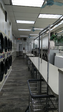 King Bubble aka Dutch-Maid Laundromat - Photo 1 - Car repair in Poughkeepsie, NY, Poughkeepsie