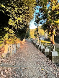 岩屋宮 陰陽岩 奥の院参道
