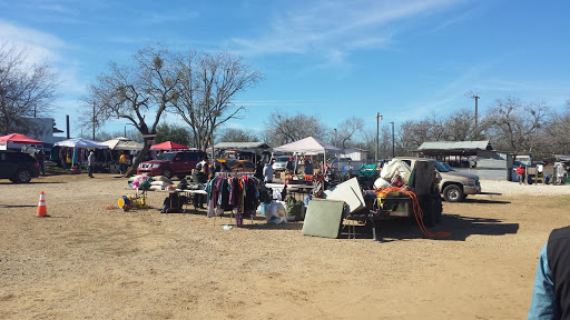 Flea Market «Las Esperanza Flea Market», reviews and photos, 18820 Pleasanton Rd, San Antonio, TX 78221, USA