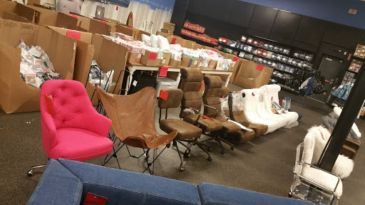 Outlet Store «Pottery Barn Outlet», reviews and photos, 788 Gravois Bluffs Blvd, Fenton, MO 63026, USA