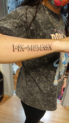 Explore infinity tattoo ideas for couples, creative tattoo ideas in Jonesboro, available at Immortal Ink