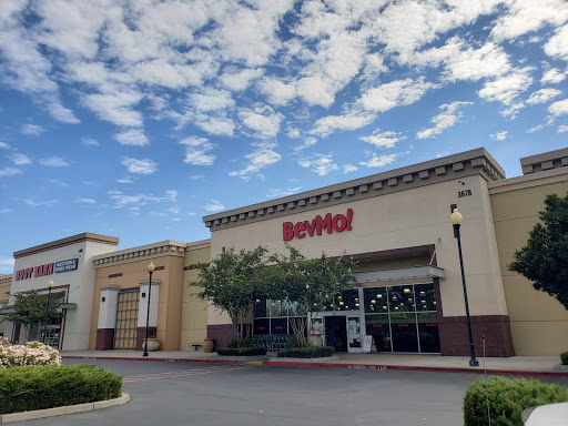 Wine Store «BevMo!», reviews and photos, 3678 N Freeway Blvd, Sacramento, CA 95834, USA