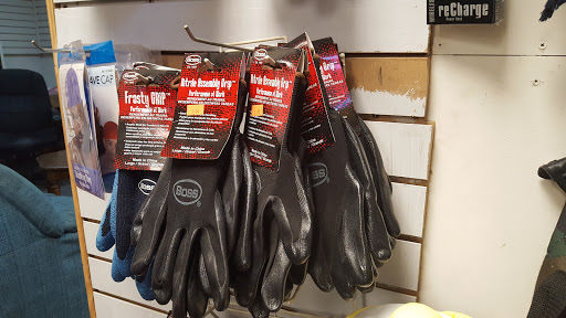 Tobacco Shop «Crown Smoke Shop», reviews and photos, 3210 Preston Hwy, Louisville, KY 40213, USA