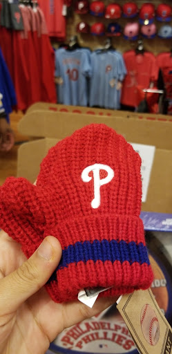 Sportswear Store «Rally House Oxford Valley», reviews and photos, 124 Commerce Blvd, Fairless Hills, PA 19030, USA