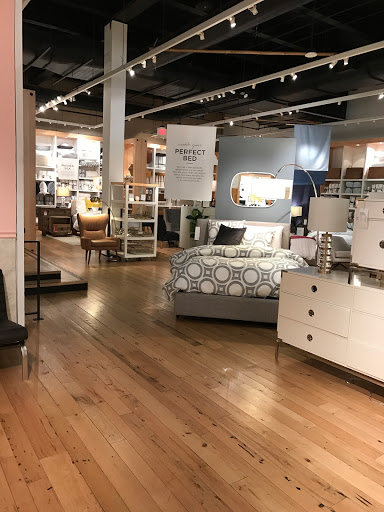 Furniture Store «west elm», reviews and photos, 1330 Chestnut St, Philadelphia, PA 19107, USA