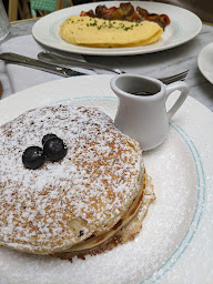 Photo n°15 de Sadelle's at Kith Paris à Paris ()