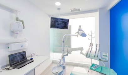 Clínica Dental Granada Dentaden