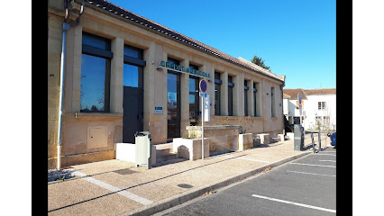 Photo du Banque Crédit Agricole Charente Périgord à La Force