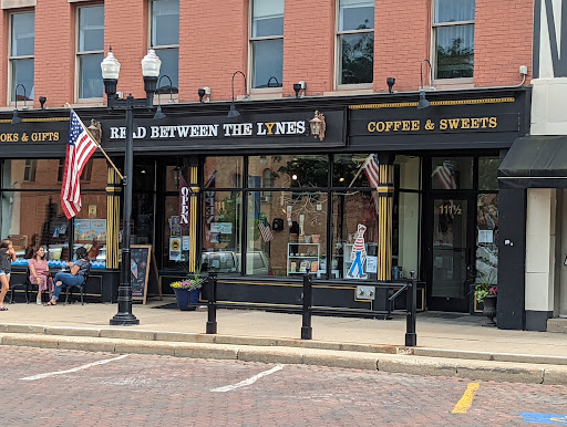 Book Store «Read Between the Lynes», reviews and photos, 111 E Van Buren St, Woodstock, IL 60098, USA