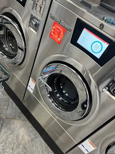 Laundromat «Casa Laundromat Inc», reviews and photos, 7320 Richmond Hwy, Alexandria, VA 22306, USA