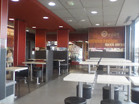 Atmosphère du Restaurant KFC Caen Mondeville - n°17