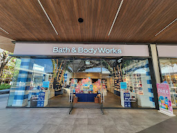 dotlife Siam Premium Outlets (by copperwired)