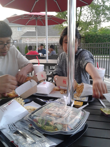 Fast Food Restaurant «Chick-fil-A», reviews and photos, 950 N Elmhurst Rd, Mt Prospect, IL 60056, USA