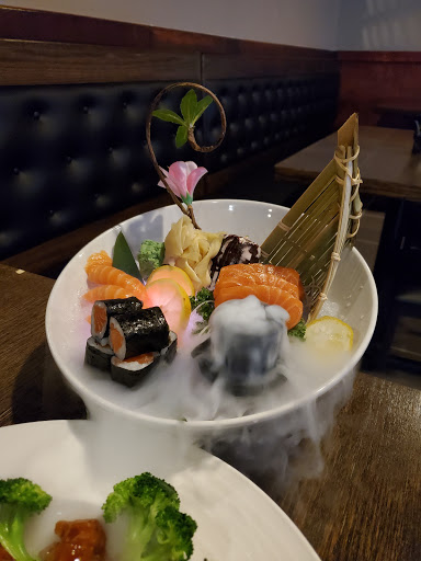 Tokyo Steakhouse & Sushi