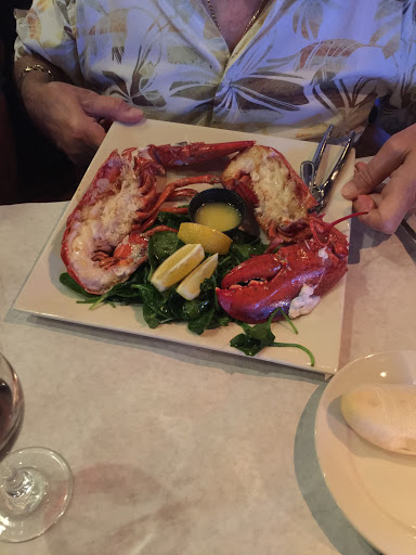 Seafood Restaurant «Georgia Shrimp Co.», reviews and photos, 100 N Peachtree Pkwy #36, Peachtree City, GA 30269, USA