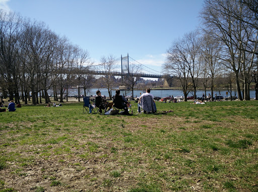 Park «Astoria Park», reviews and photos, 19 19th St, Queens, NY 11105, USA