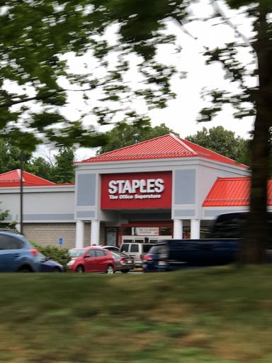 Office Supply Store «Staples», reviews and photos, 659 Worcester Rd, Framingham, MA 01701, USA