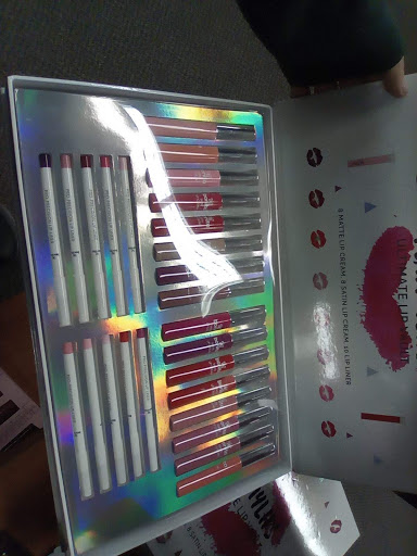 Clothing Store «Burlington Coat Factory», reviews and photos, 7061 W 159th St, Tinley Park, IL 60477, USA