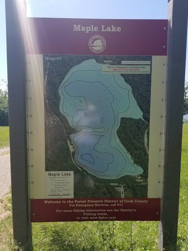 Nature Preserve «Maple Lake East - Mountain Bike Staging Area», reviews and photos, 9500 Willow Springs Rd, Willow Springs, IL 60480, USA