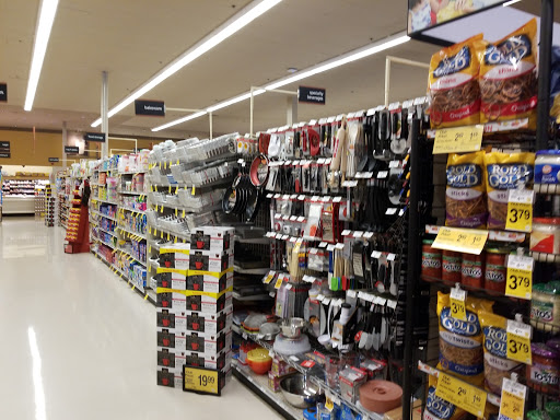 Grocery Store «Safeway», reviews and photos, 21401 Pacific Hwy S, Des Moines, WA 98198, USA