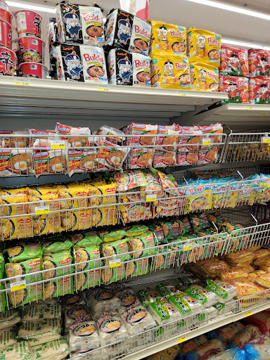 Grocery Store «Global Foods Market», reviews and photos, 421 N Kirkwood Rd, Kirkwood, MO 63122, USA