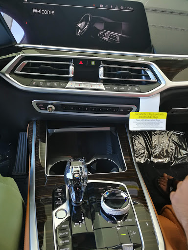 Car Dealer «Riverside Auto Center», reviews and photos, 8201 Auto Dr, Riverside, CA 92504, USA