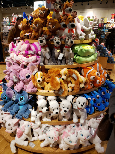 Toy Store «Disney Store», reviews and photos, 127 Outlet Square, Hershey, PA 17033, USA