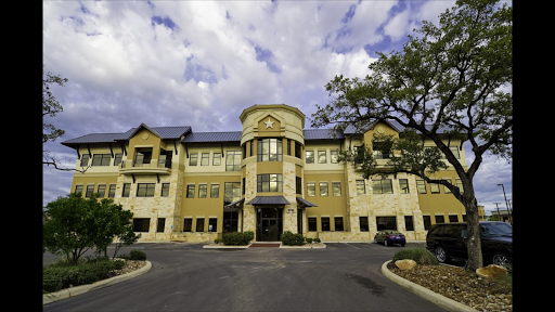 Roofing Contractor «Premier Roofing and Contracting», reviews and photos, 18756 Stone Oak Pkwy #200, San Antonio, TX 78258, USA