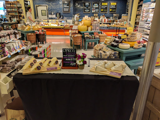 Grocery Store «Whole Foods Market», reviews and photos, 808 Massachusetts Ave, Arlington, MA 02476, USA