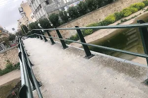 Πεζογέφυρα Ποταμού Ιλισού Ασκληπιού & Λάμπρου Κατσώνη image