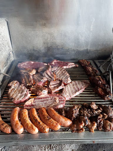 Los Argentinos Parrilla Y Bar