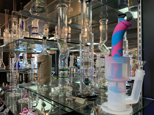 Tobacco Shop «Glass City Tobacco Inc», reviews and photos, 7600 Gardner Park Dr, Gainesville, VA 20155, USA