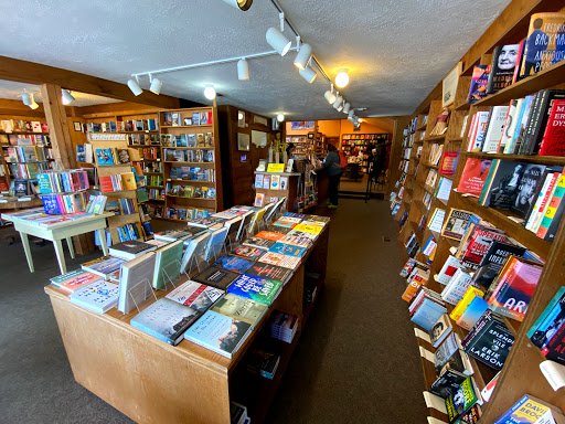 Book Store «Cannon Beach Book Co», reviews and photos, 130 N Hemlock St, Cannon Beach, OR 97110, USA