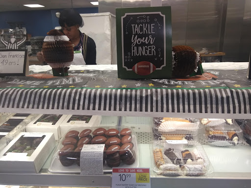 Shopping Mall «The Shops at Mary Brickell Village», reviews and photos, 901 S Miami Ave, Miami, FL 33130, USA