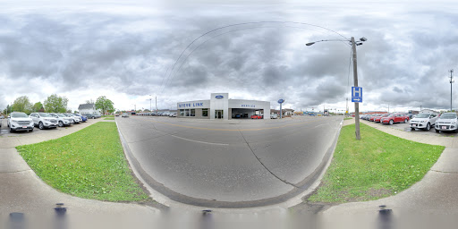 Used Car Dealer «Steve Link Ford Lincoln Inc.», reviews and photos, 916 West St, Grinnell, IA 50112, USA